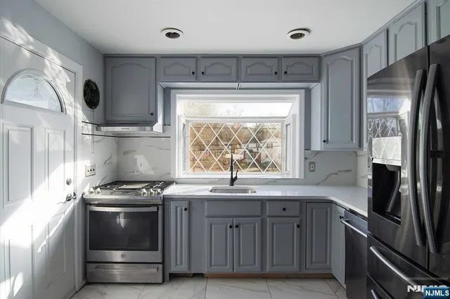 $4,400 | 301 Riverview Road, Pompton Lakes, NJ 07442