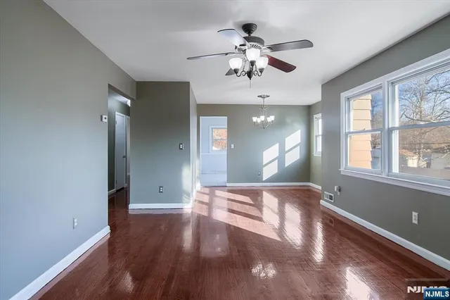 $4,400 | 301 Riverview Road, Pompton Lakes, NJ 07442