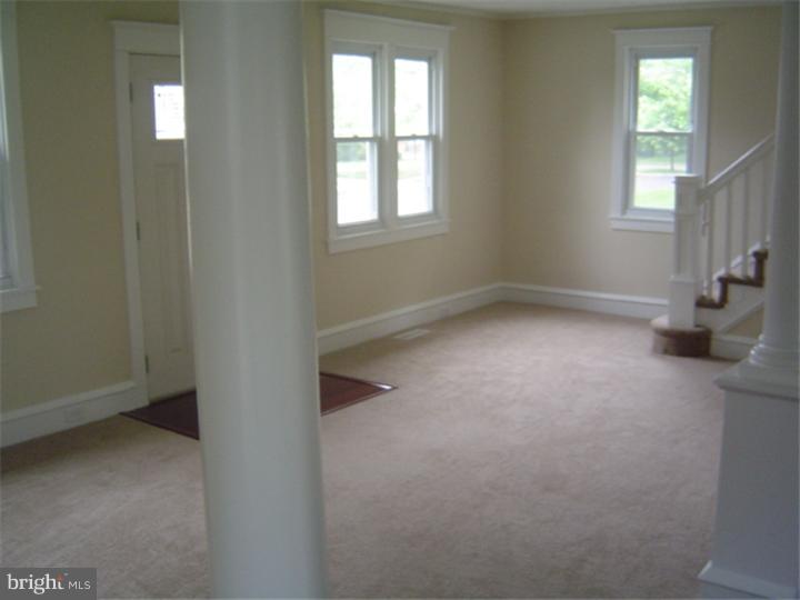 6 Minnehaha Road Somerdale, NJ 08083 - Photo 2 of 11 Gallery Image 2