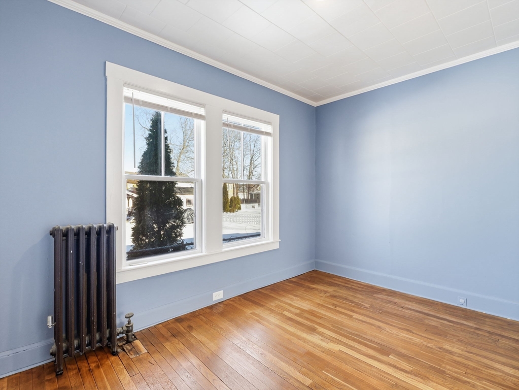 74 Carlisle Street Lowell, MA 01852 - Photo 12 of 41