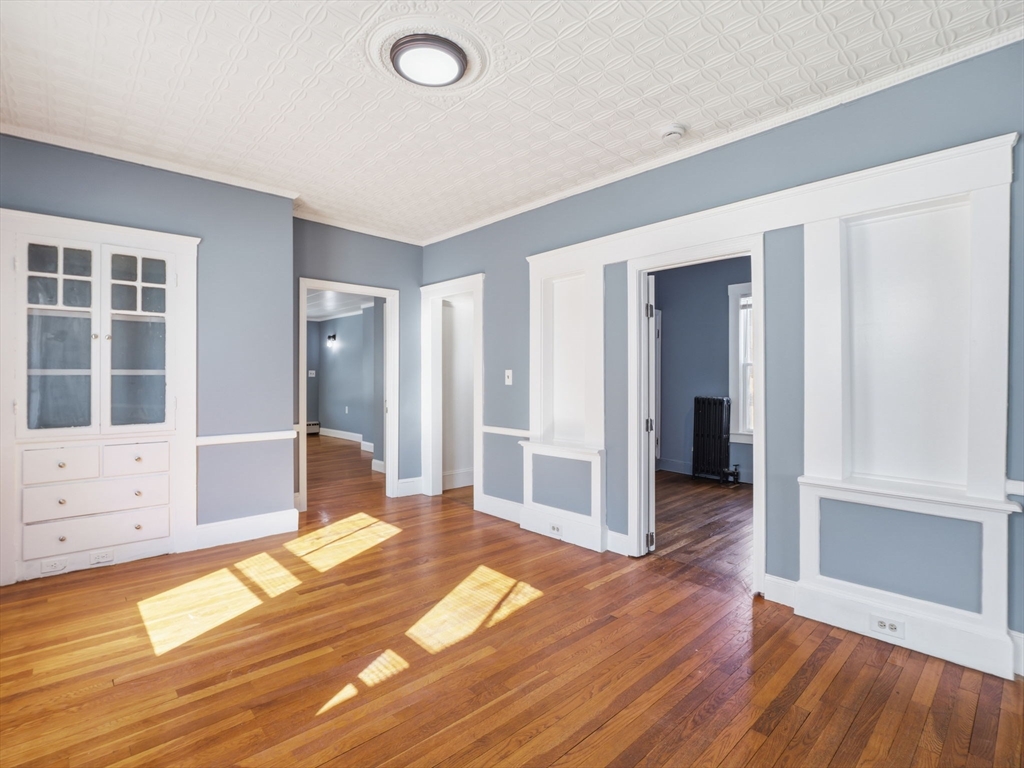 74 Carlisle Street Lowell, MA 01852 - Photo 15 of 41
