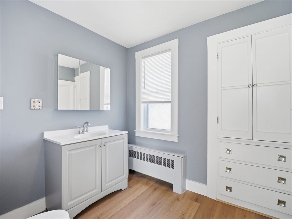 74 Carlisle Street Lowell, MA 01852 - Photo 25 of 41