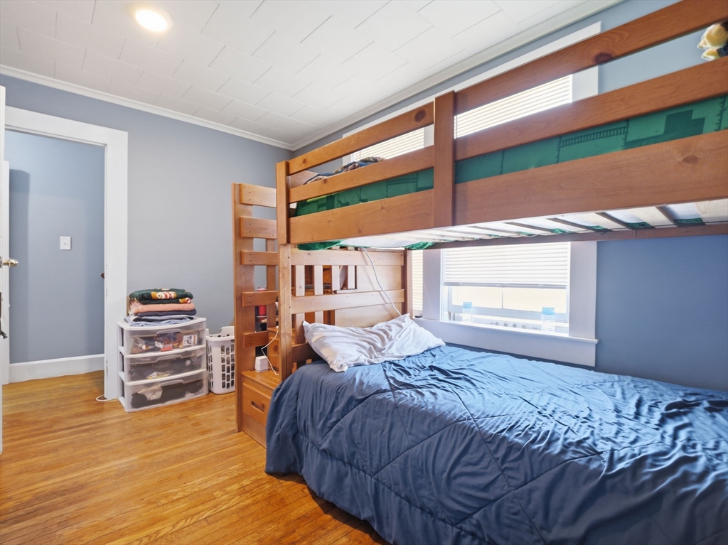 74 Carlisle Street Lowell, MA 01852 - Photo 27 of 41