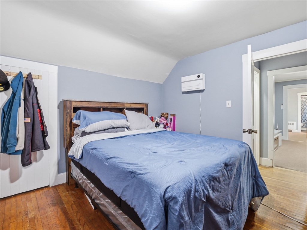 74 Carlisle Street Lowell, MA 01852 - Photo 31 of 41