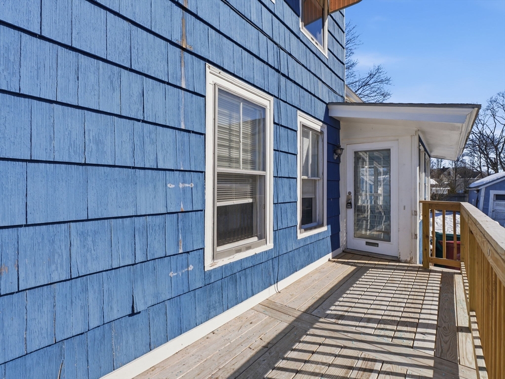 74 Carlisle Street Lowell, MA 01852 - Photo 6 of 41