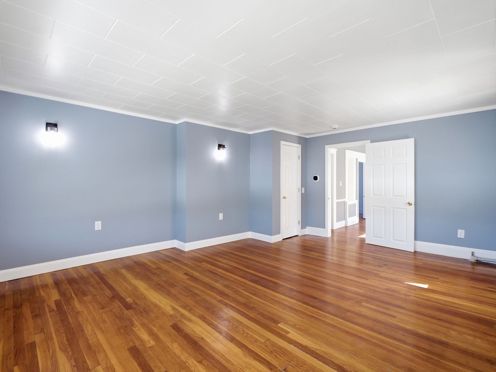 74 Carlisle Street Lowell, MA 01852 - Photo 9 of 41
