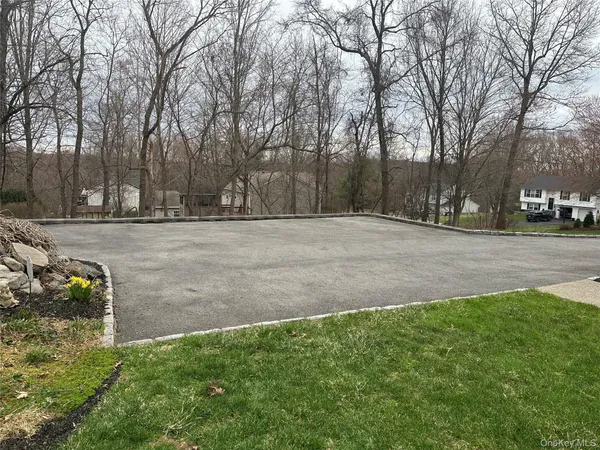 a view of a house with a outdoor space