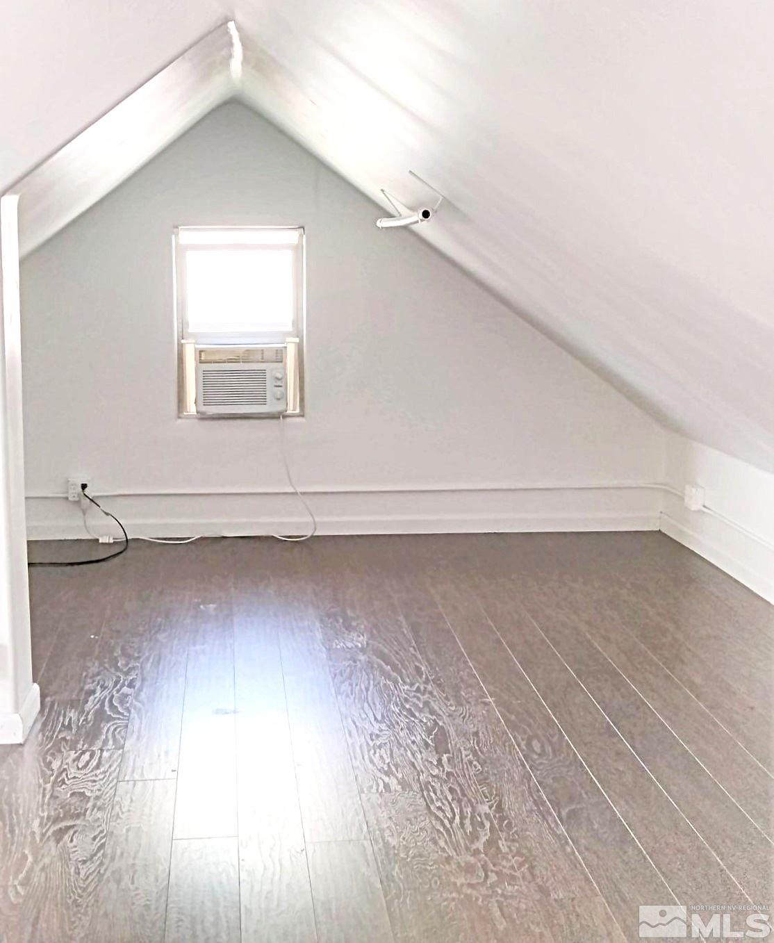 46 West 10th Street Reno, NV 89503 - Photo 10 of 17