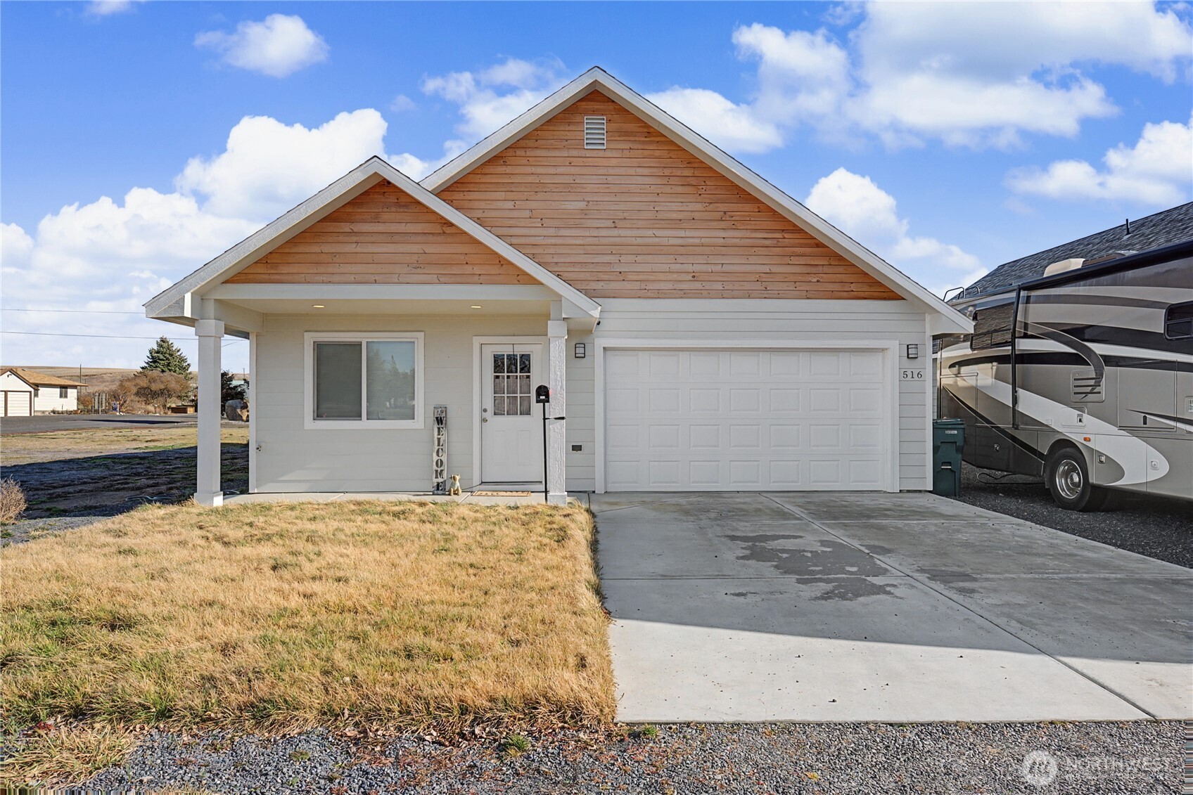 516 East Alder Avenue Ritzville, WA 99169 - Photo 2 of 25