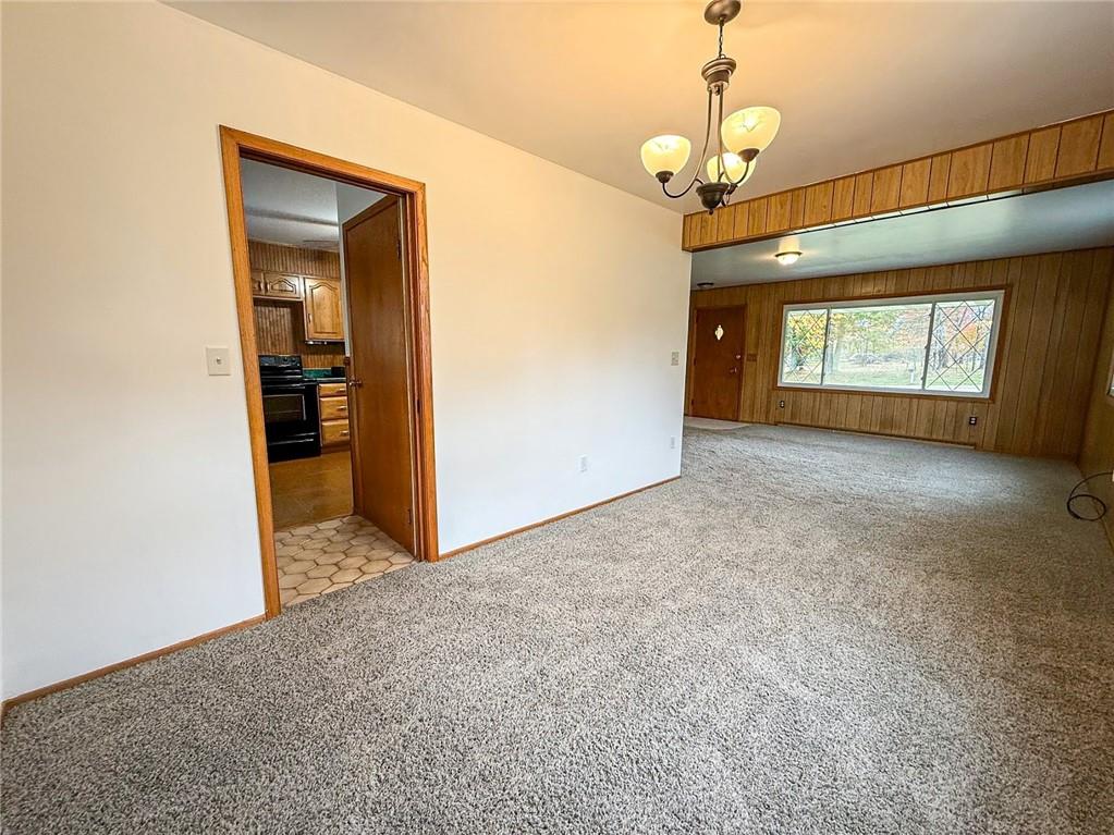 414 Holyoke Road Butler, PA 16001 - Photo 14 of 48