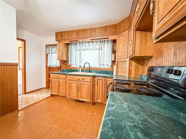 $294,900 | 414 Holyoke Road, Butler, PA 16001