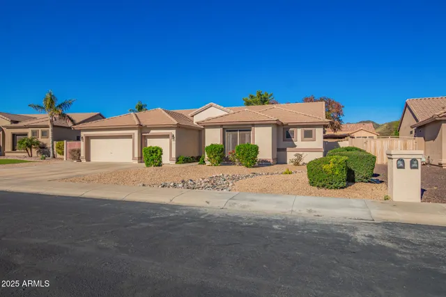 $775,000 | 4616 West Whispering Wind Drive, Glendale, AZ 85310