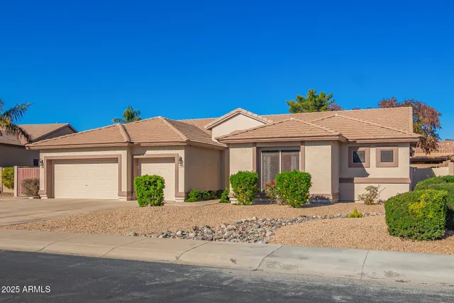 $775,000 | 4616 West Whispering Wind Drive, Glendale, AZ 85310