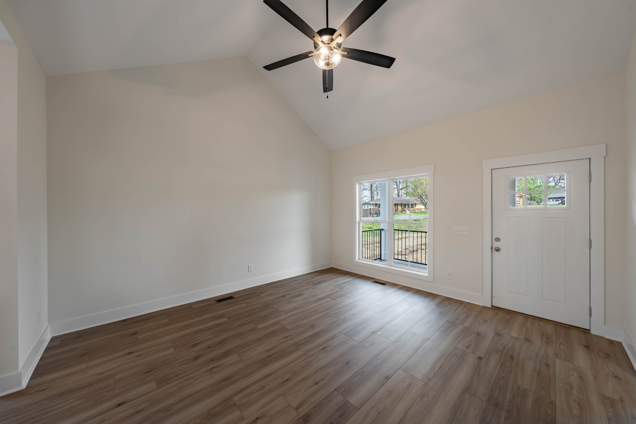 104 West D B L Road Springfield, TN 37172 - Photo 11 of 38 Gallery Image 11