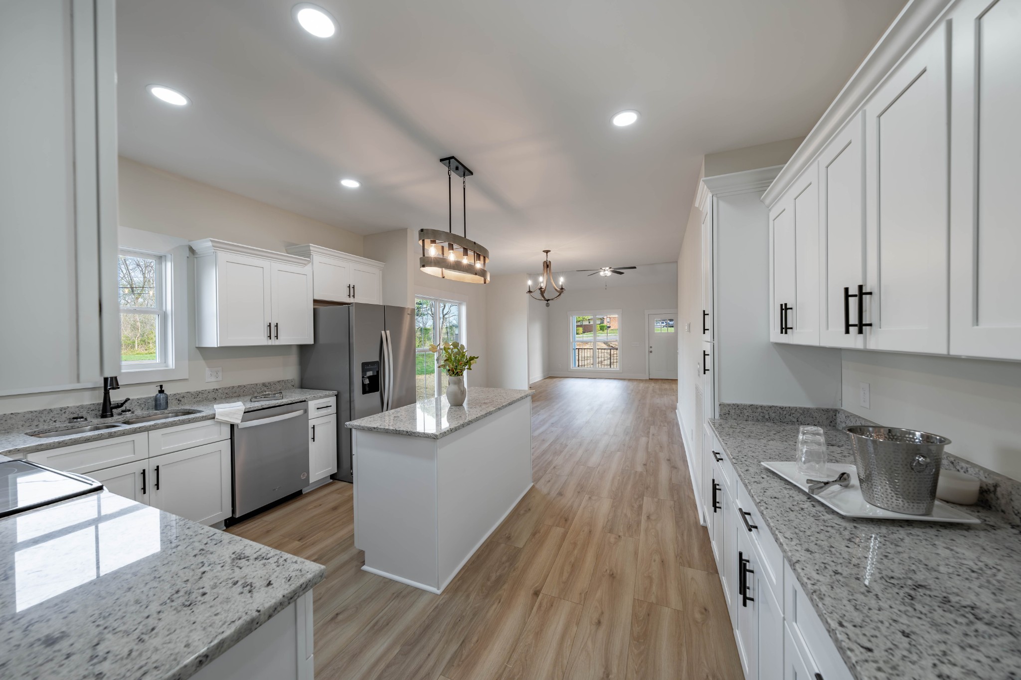 104 West D B L Road Springfield, TN 37172 - Photo 4 of 38 Gallery Image 4