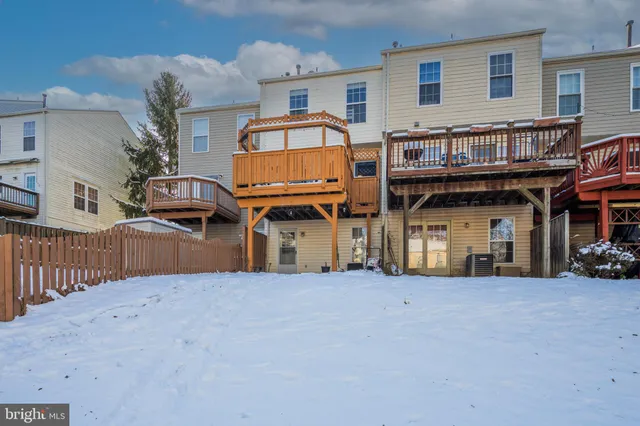 $315,000 | 4556 Vermeer Court, Owings Mills, MD 21117