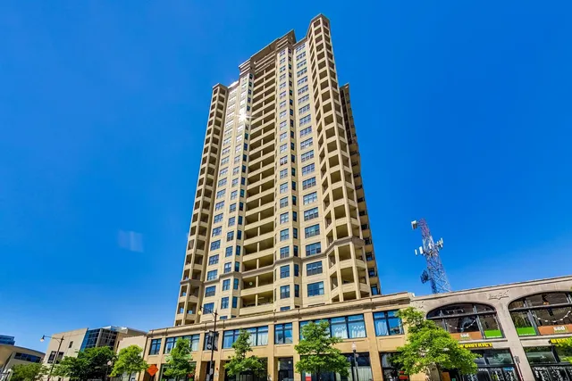 $380,000 | 1464 South Michigan Avenue, Unit 1201, Chicago, IL 60605