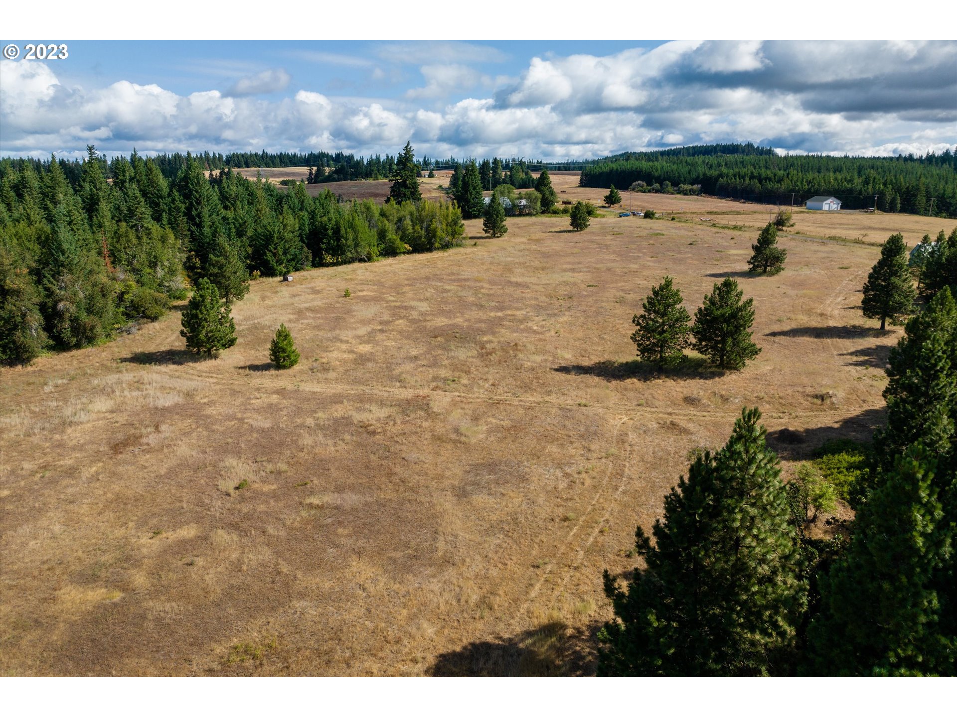 399 McGowan Road Lyle, WA 98635 - Photo 21 of 35 a view of a lake