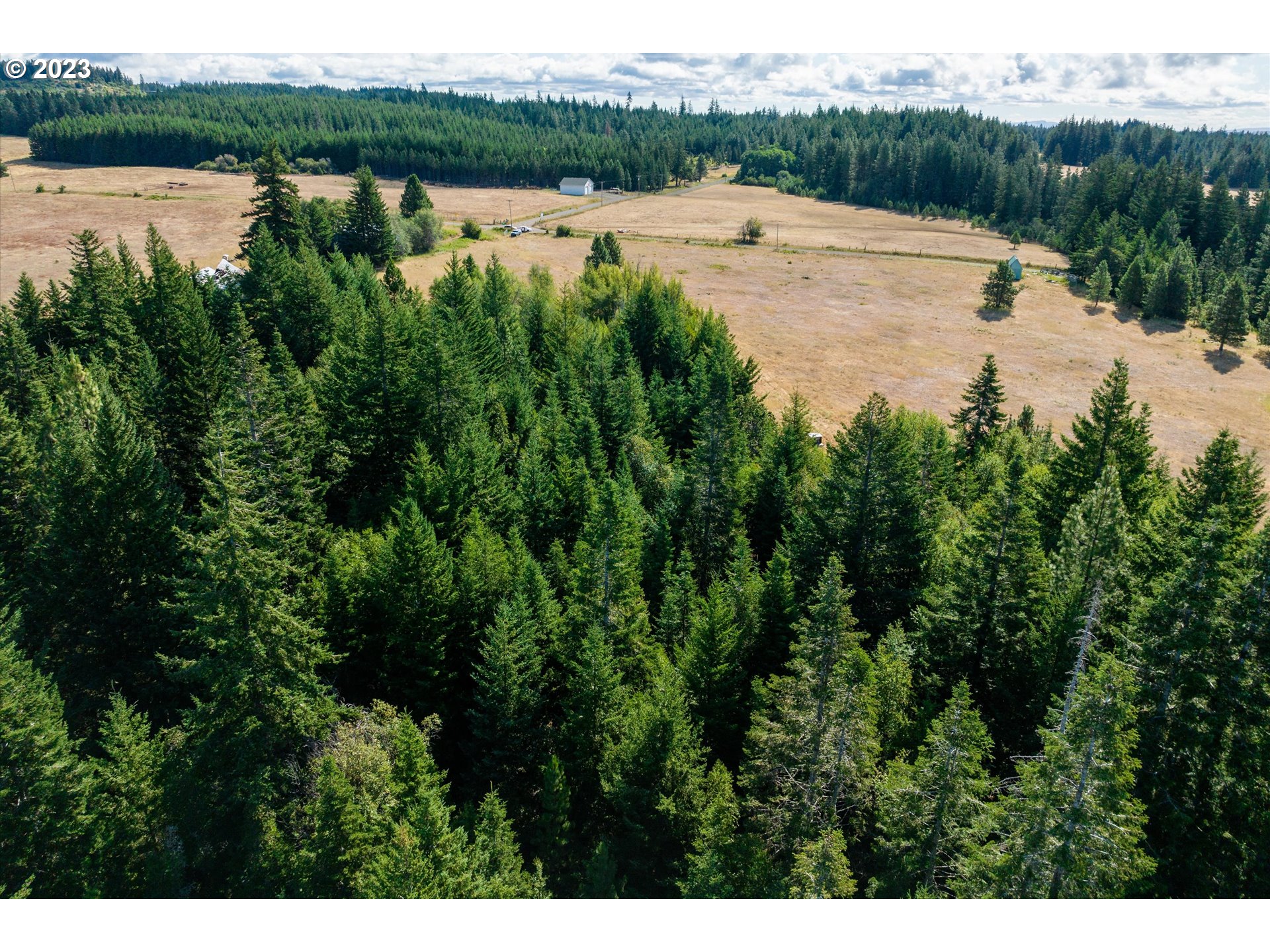 399 McGowan Road Lyle, WA 98635 - Photo 33 of 35 a view of a lake view with a lake view