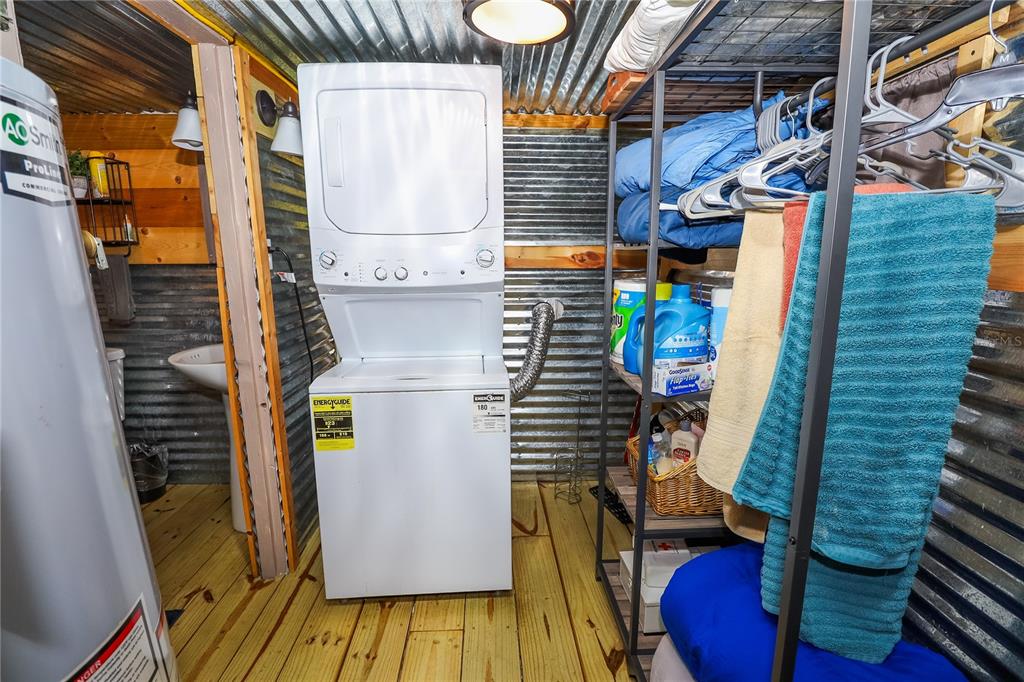 3850 Southeast 22 Court Bronson, FL 32621 - Photo 38 of 40 a view of outdoor seating