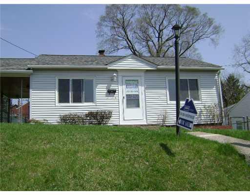 416 Bechman Street Springdale, PA 15144 - Photo 1 of 9 Exterior Front.