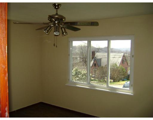 416 Bechman Street Springdale, PA 15144 - Photo 5 of 9 Other. o