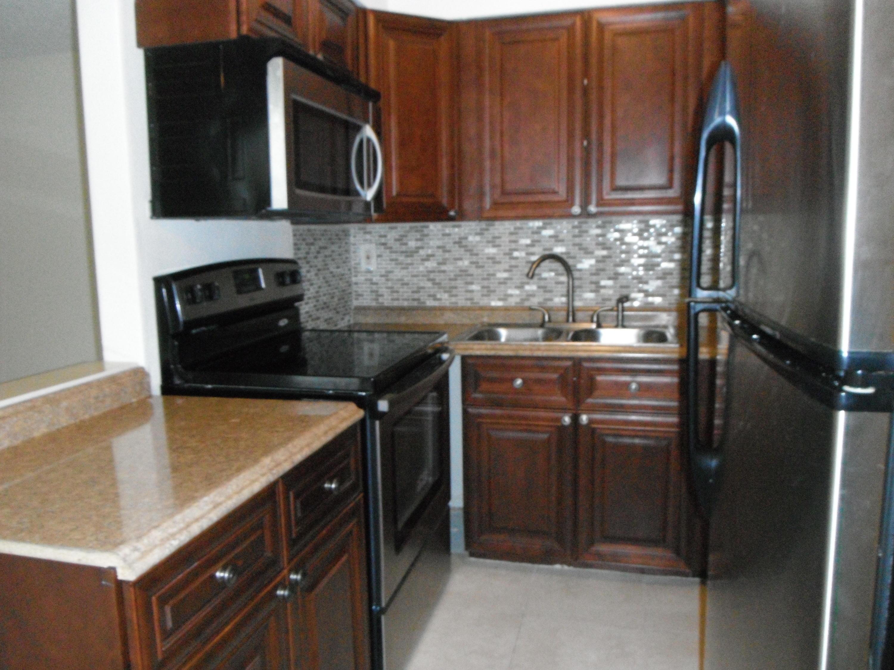 4660 Schall Road West Palm Beach, FL 33417 - Photo 7 of 13 DSCF1827