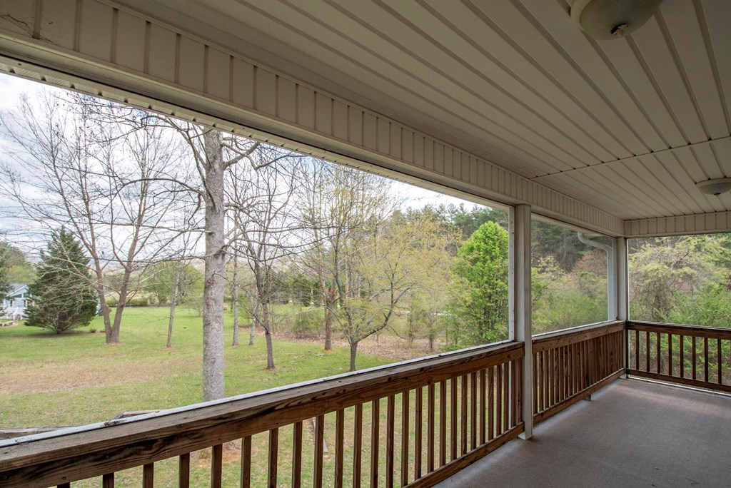 5224 Laurel Ridge Young Harris, GA 30582 - Photo 14 of 39 a view of a porch