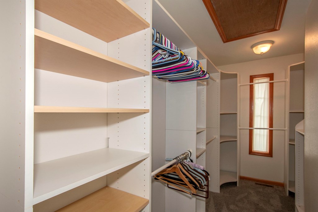 5224 Laurel Ridge Young Harris, GA 30582 - Photo 17 of 39 a view of utility room