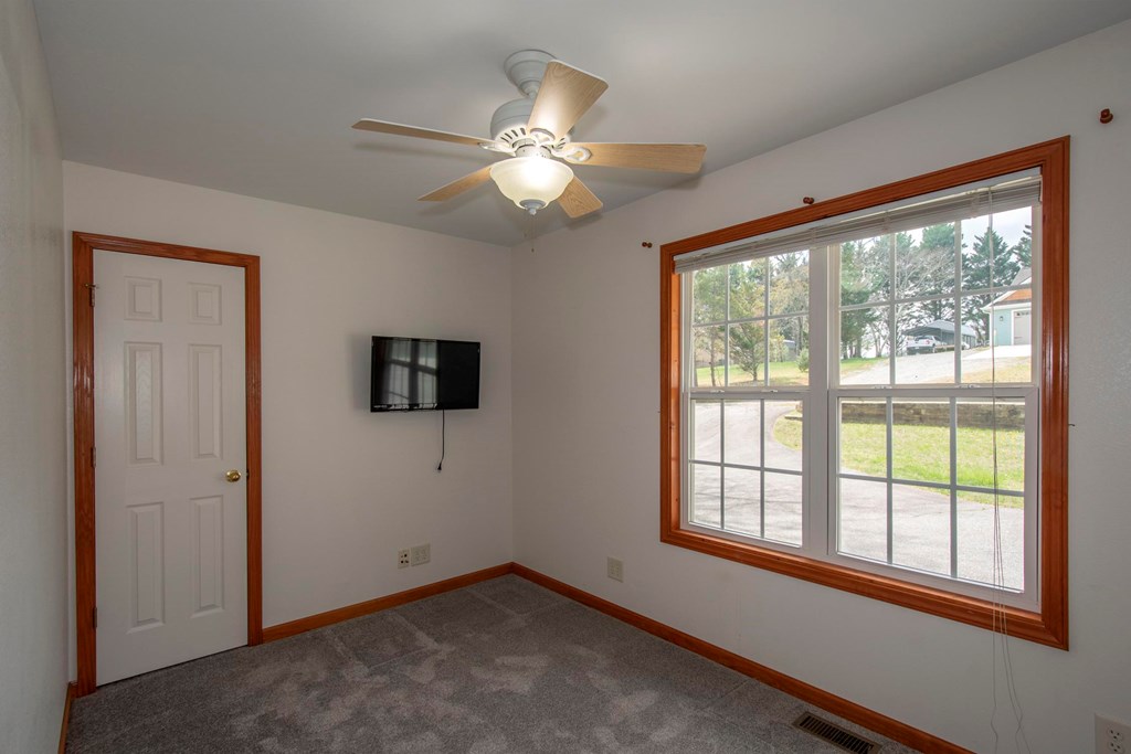 5224 Laurel Ridge Young Harris, GA 30582 - Photo 20 of 39 a view of an empty room with a window