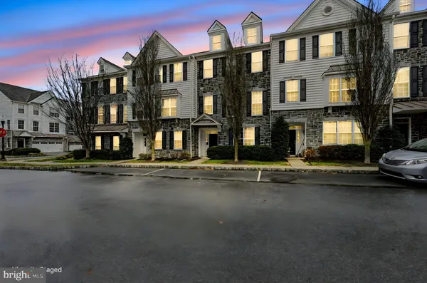 $599,900 | 208 Jackdaw Alley, Unit 208, Springfield, PA 19064