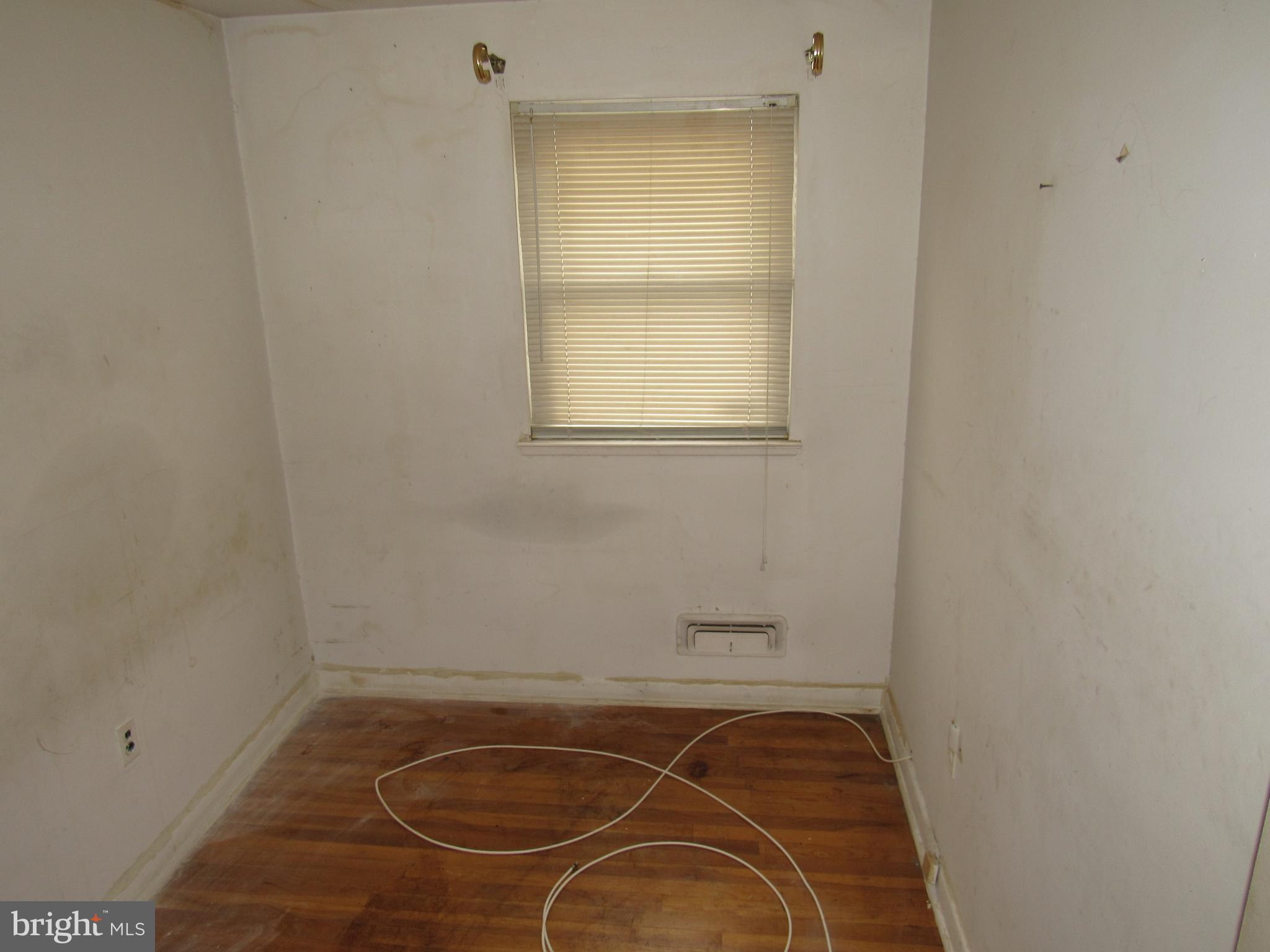 4740 Vancouver Road Baltimore, MD 21229 - Photo 12 of 26 Bedroom