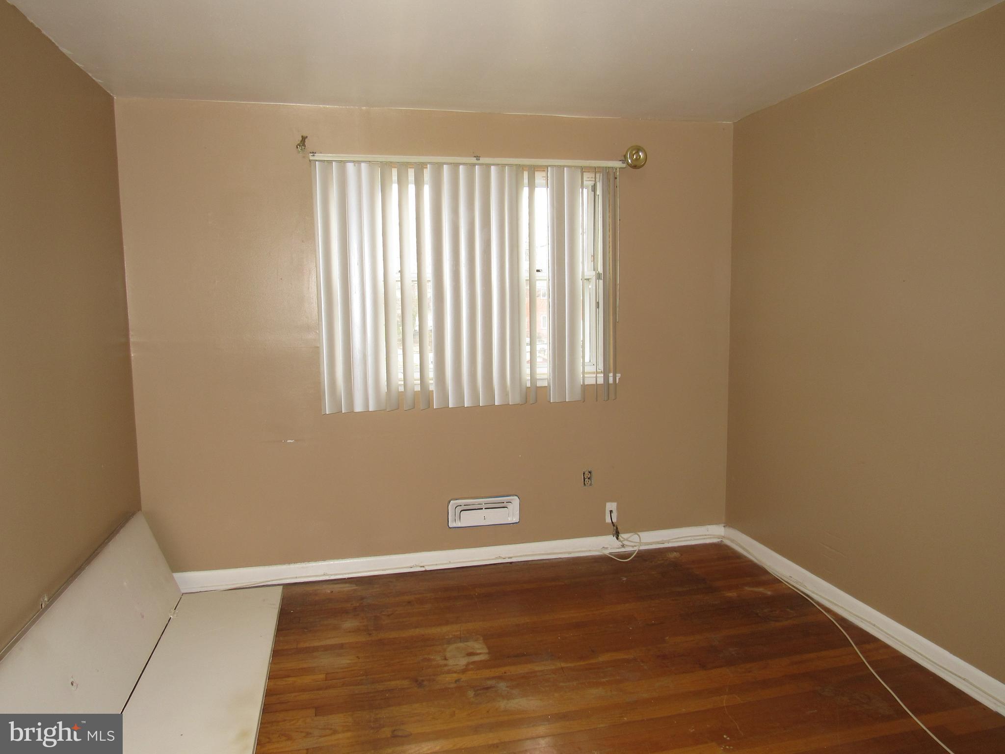 4740 Vancouver Road Baltimore, MD 21229 - Photo 7 of 26 Bedroom
