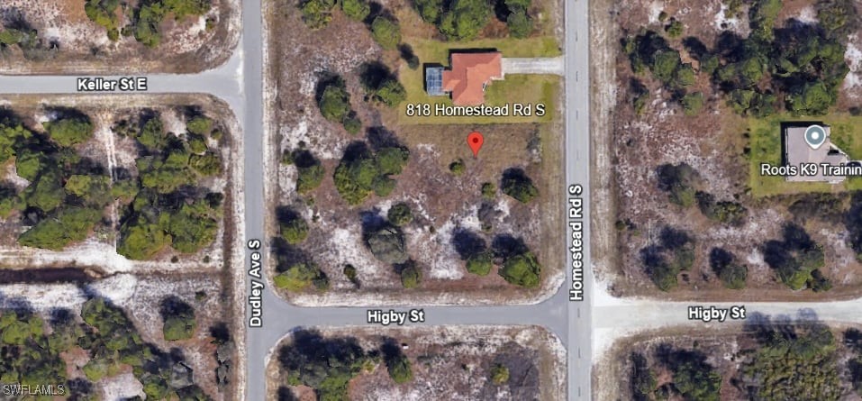 818 Homestead Road South Lehigh Acres, FL 33974 - Photo 3 of 6
