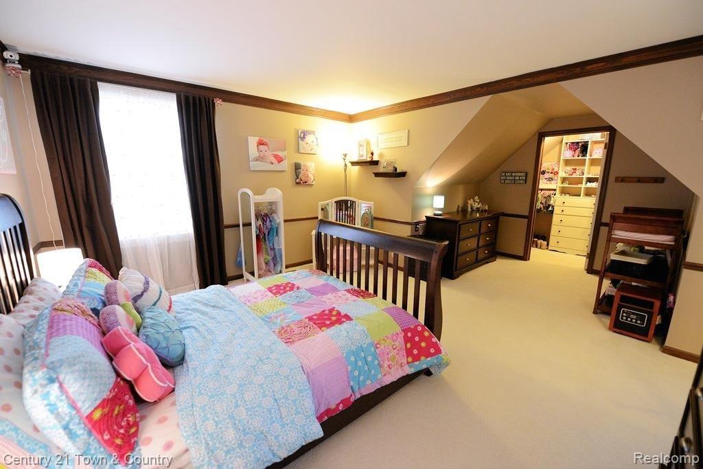 724 Stanford Circle Rochester, MI 48309 - Photo 10 of 50 Bedroom 4n.jpg
