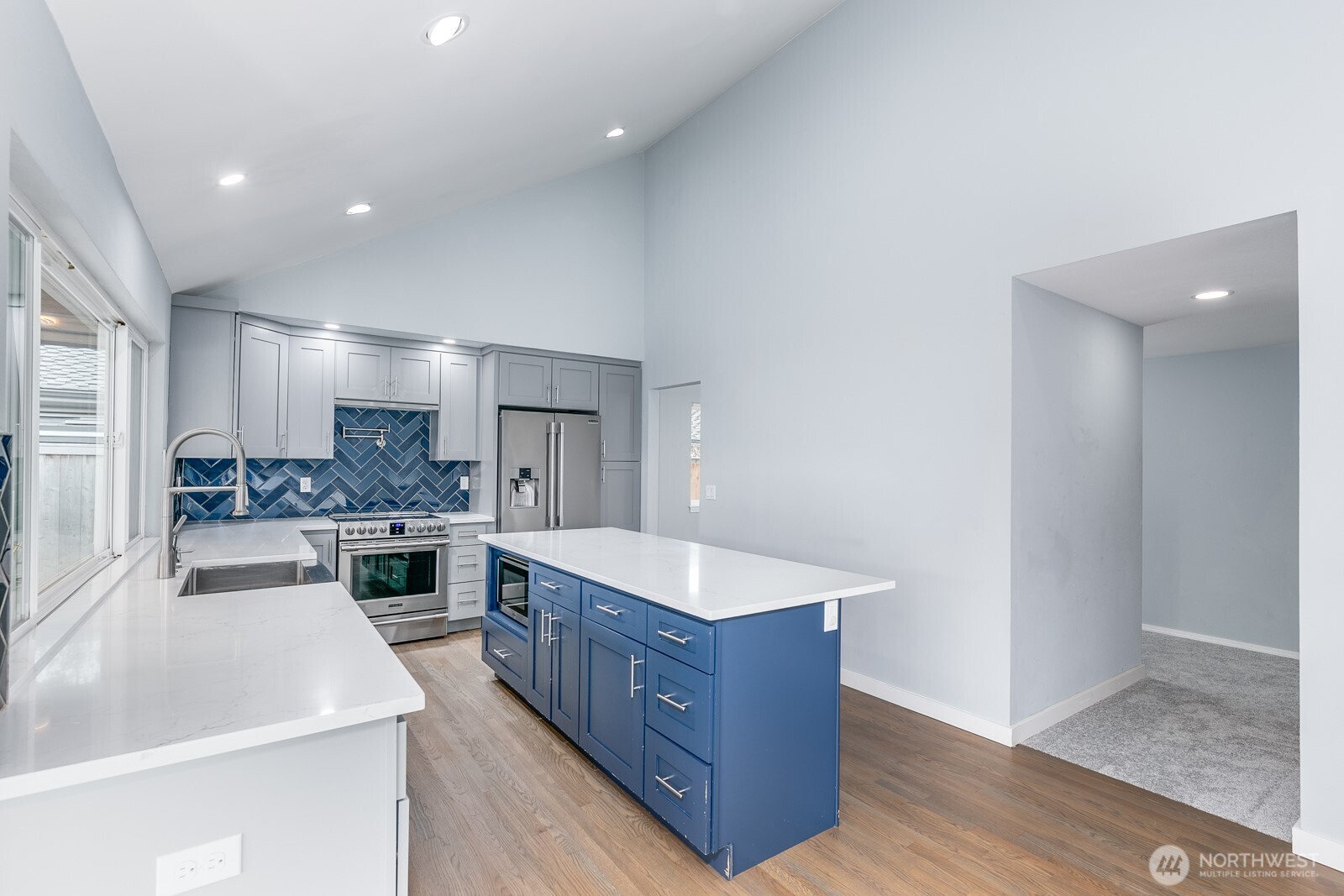 14801 Southeast Fairwood Boulevard Renton, WA 98058 - Photo 13 of 32