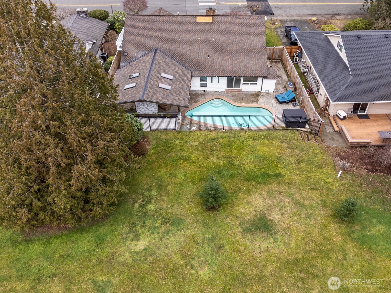 14801 Southeast Fairwood Boulevard Renton, WA 98058 - Photo 31 of 32