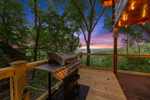 $987,000 | 907 Ripshin Mountain Road, Blue Ridge, GA 30513