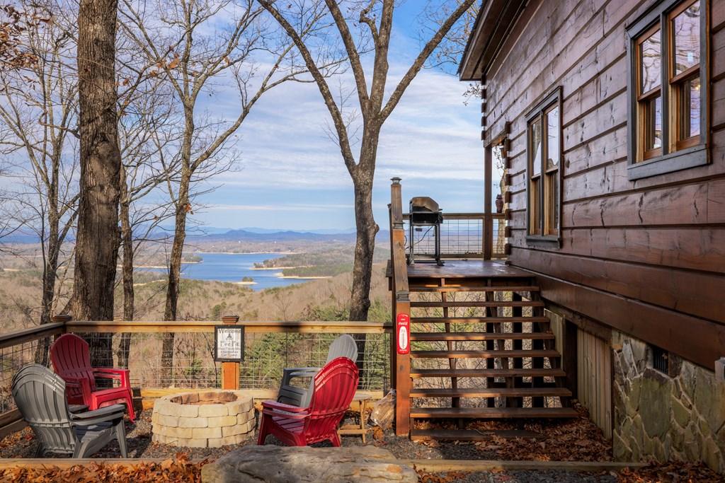 907 Ripshin Mountain Road Blue Ridge, GA 30513 - Photo 51 of 55 a view of city from balcony