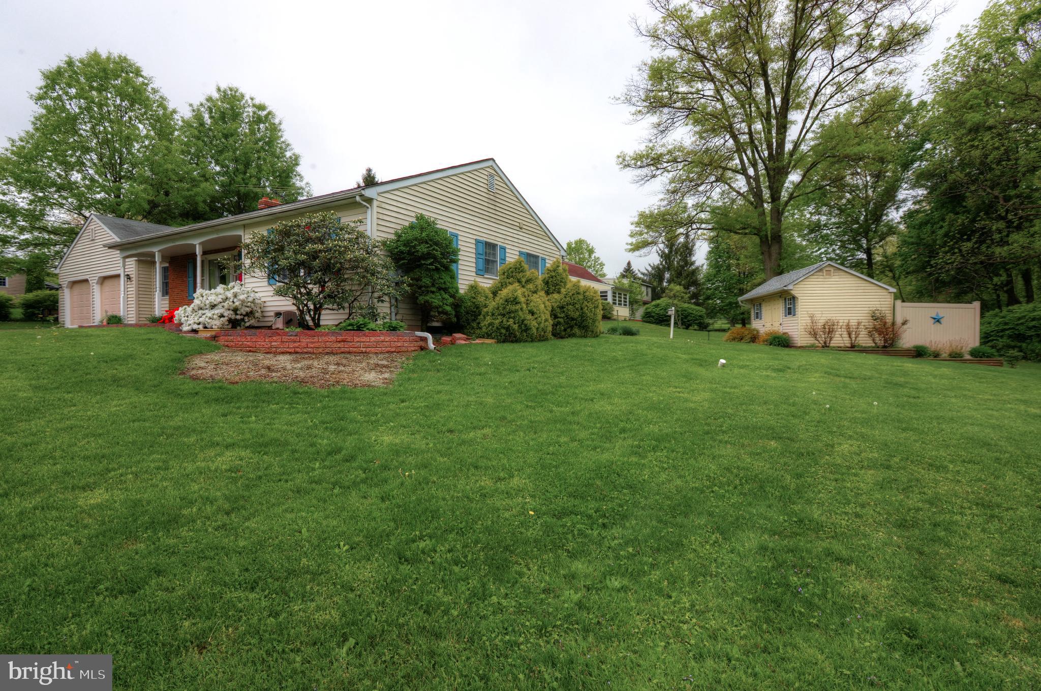 732 County Line Road Telford, PA 18969 - Photo 30 of 33 Side Yard