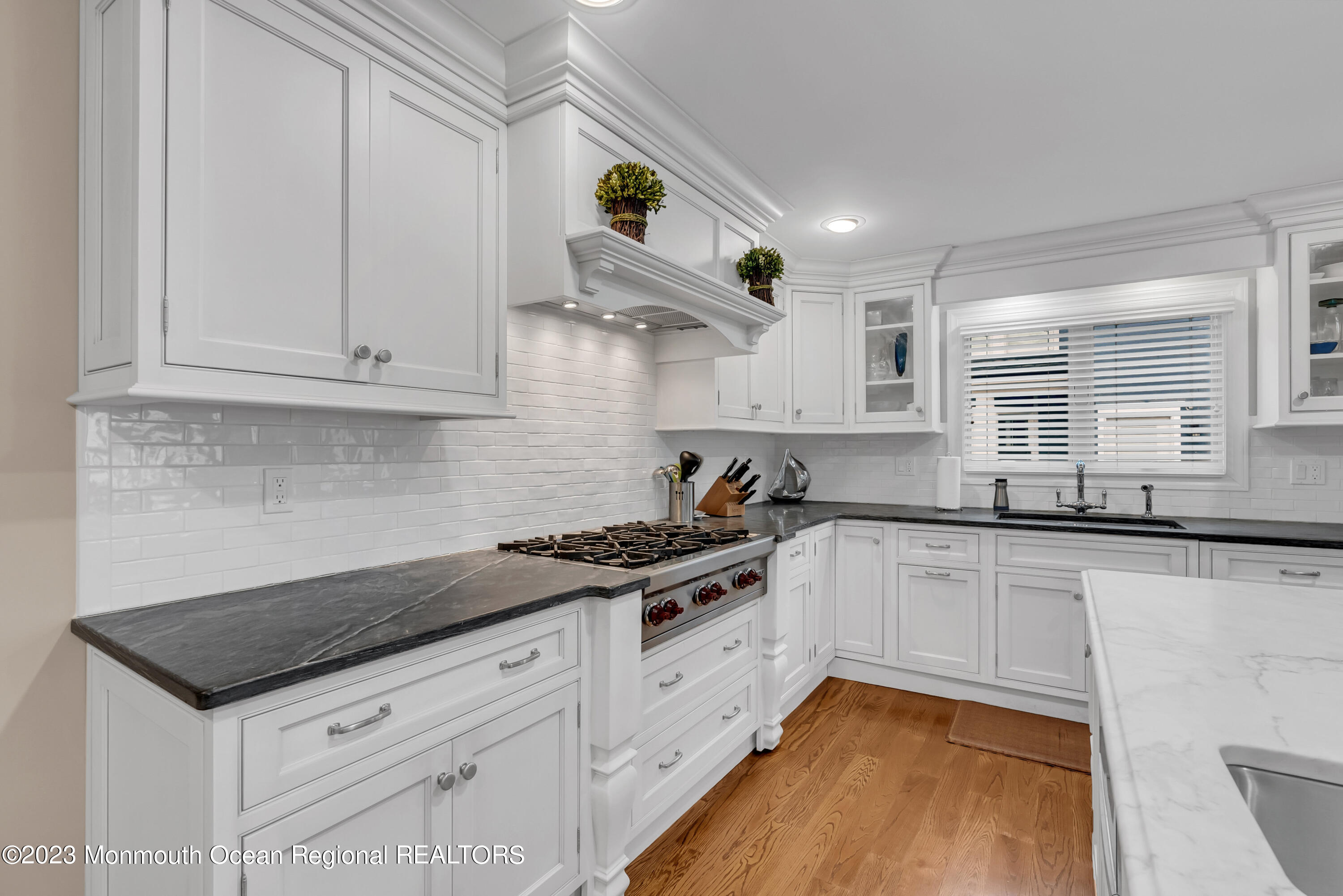 306 Worthington Avenue Spring Lake, NJ 07762 - Photo 18 of 52 014_mjb01099