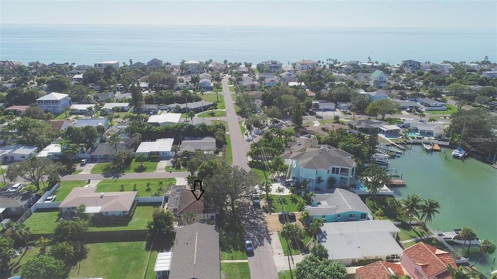 an aerial view of multiple house