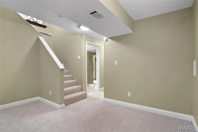 $2,495 | 4317 Maryland Avenue, Unit 1W, St. Louis, MO 63108