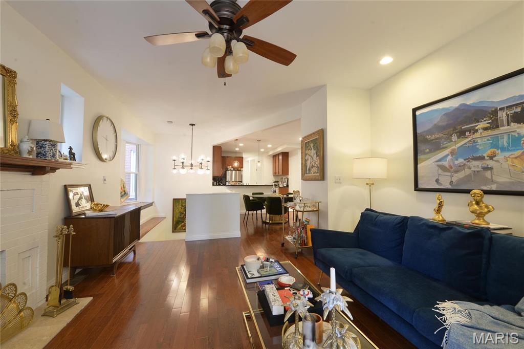 4317 Maryland Avenue, Unit 1W St. Louis, MO 63108 - Photo 2 of 29