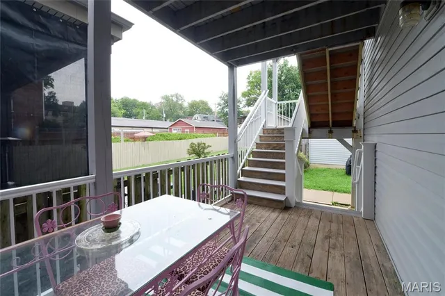 $2,495 | 4317 Maryland Avenue, Unit 1W, St. Louis, MO 63108