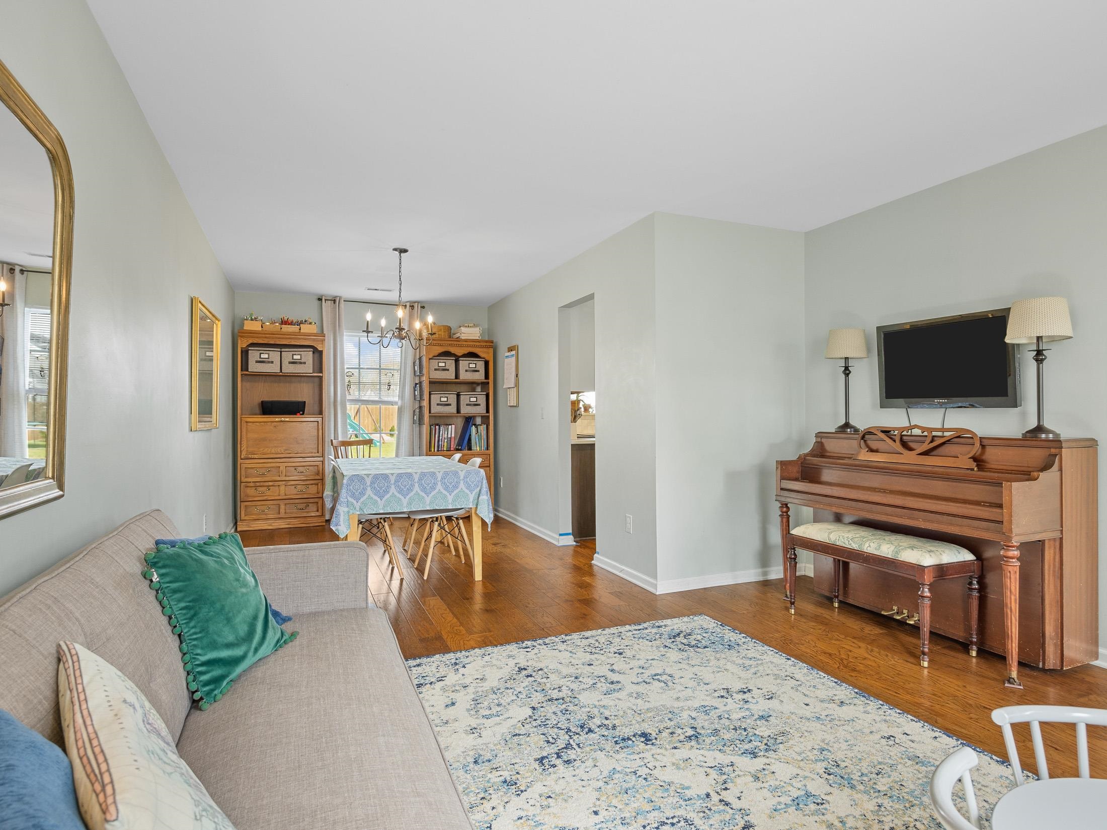 313 Clearfield Court Duncan, SC 29334 - Photo 5 of 36