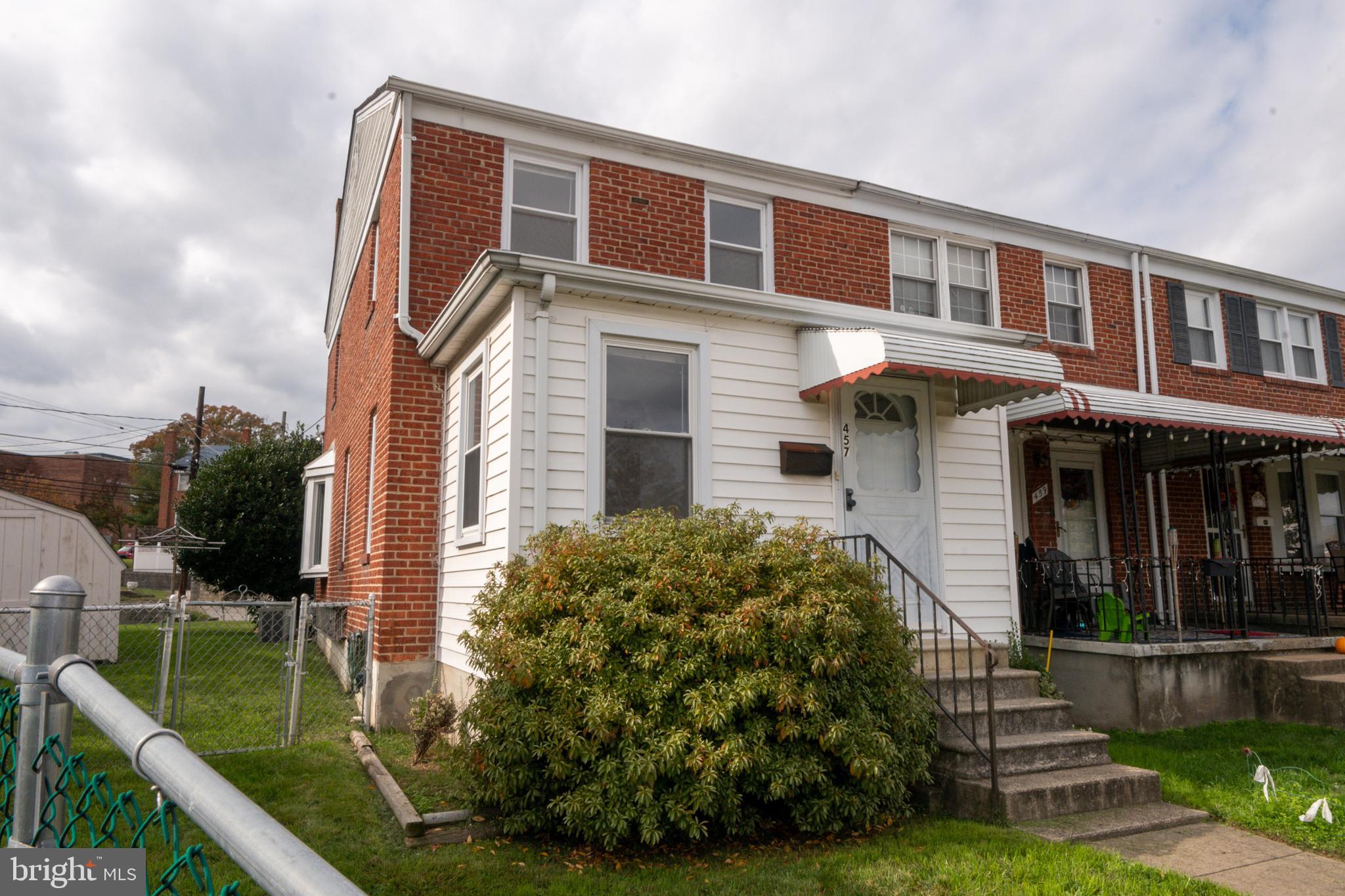457 Torner Road Baltimore, MD 21221 - Photo 2 of 59 Front View 2
