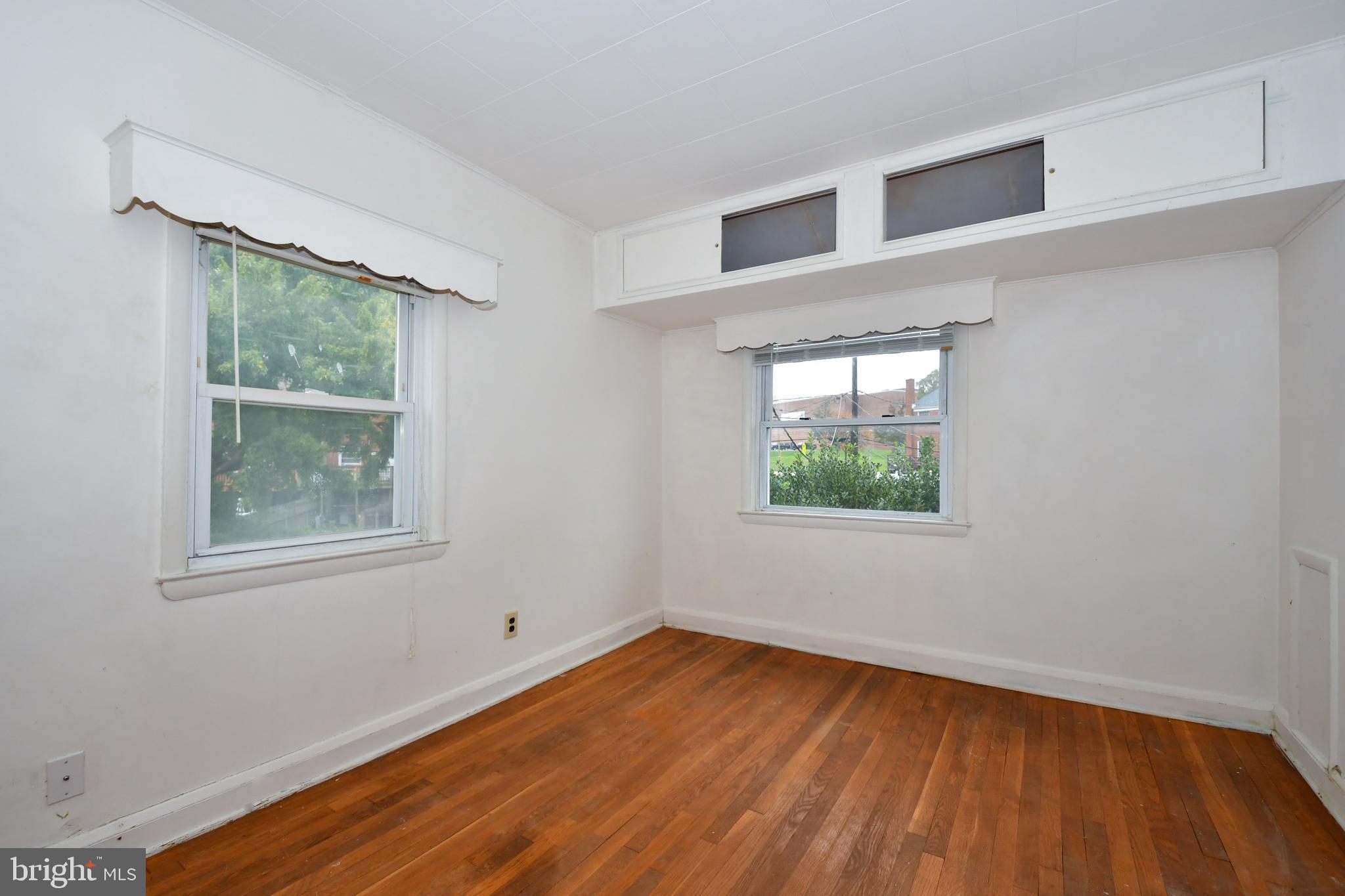 457 Torner Road Baltimore, MD 21221 - Photo 16 of 59 Largest Bedroom with custom woodwork