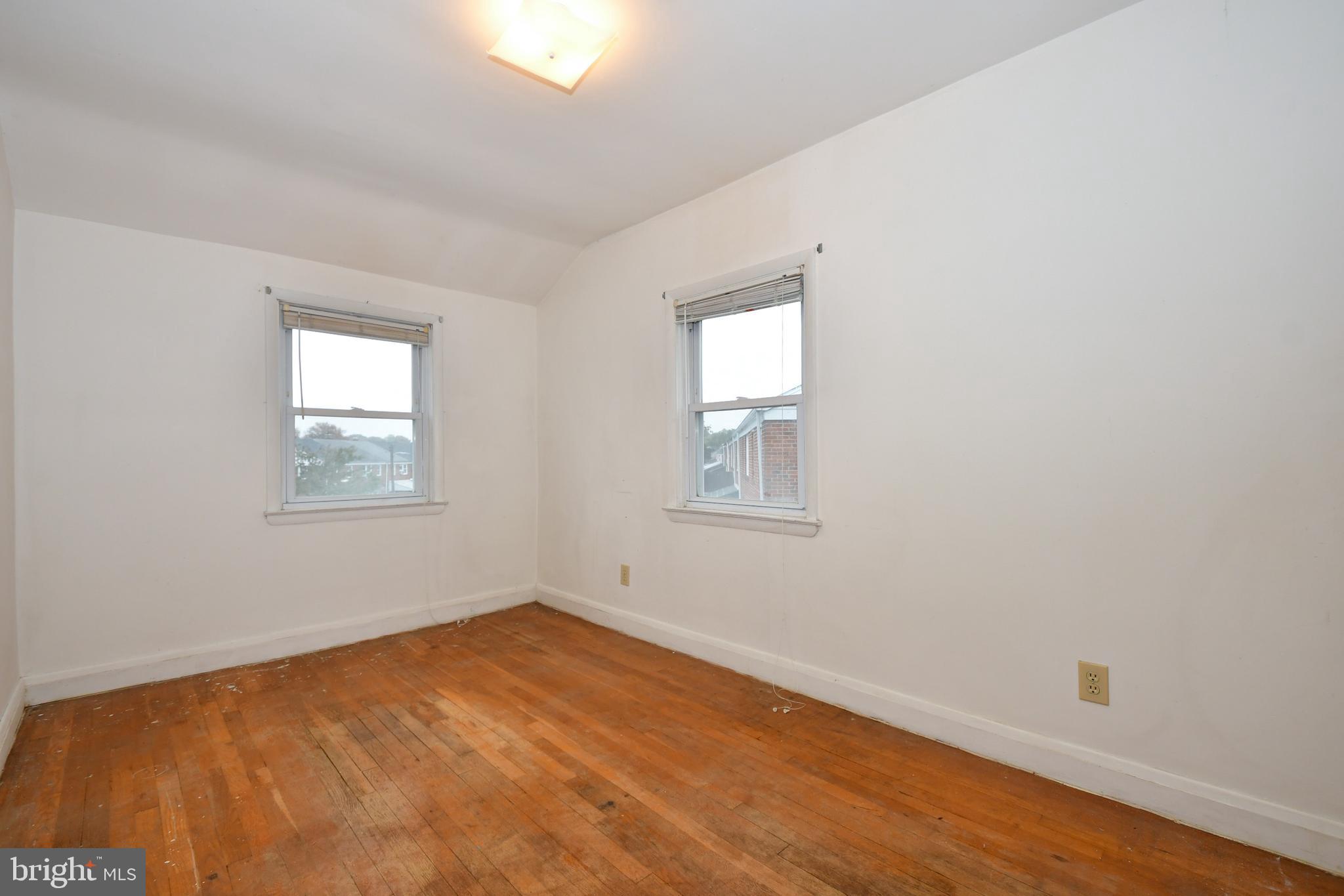 457 Torner Road Baltimore, MD 21221 - Photo 19 of 59 Bedroom 2