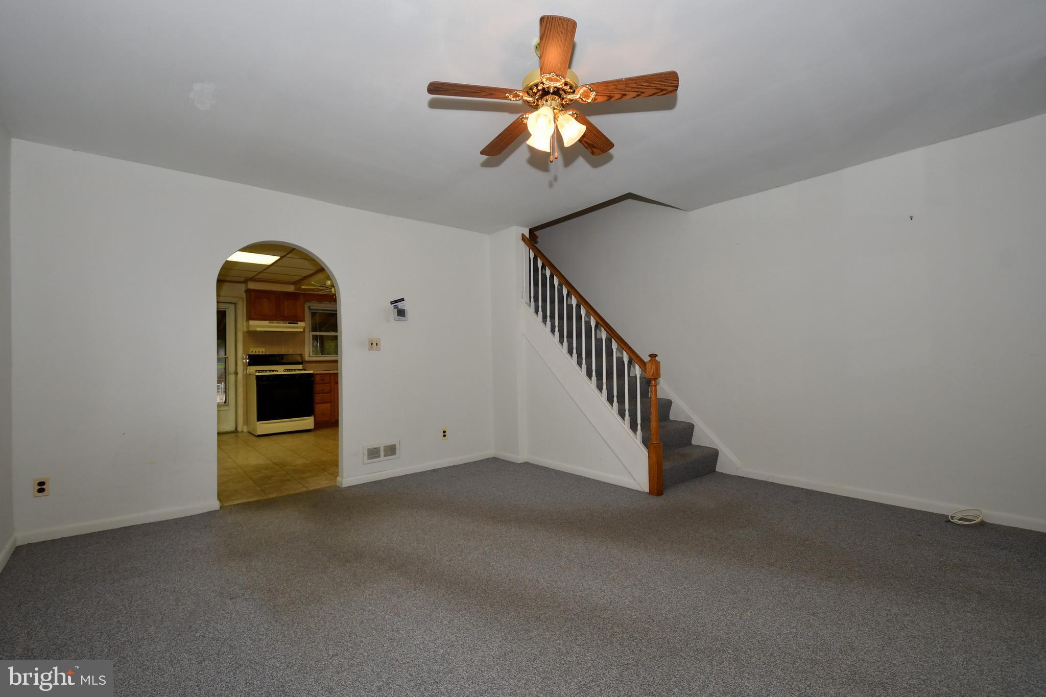457 Torner Road Baltimore, MD 21221 - Photo 8 of 59 View of living room view 2